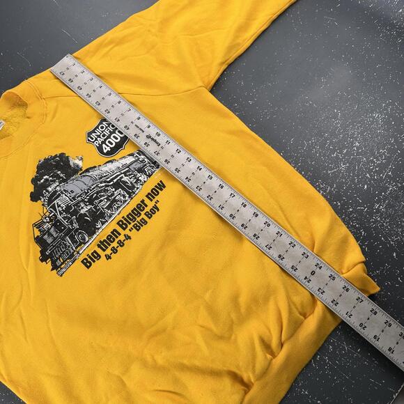 VTG Union Pacific Sweatshirt Mens Large Yellow "Big Boy" Train 4884 Steam Engine - Picture 6 of 9